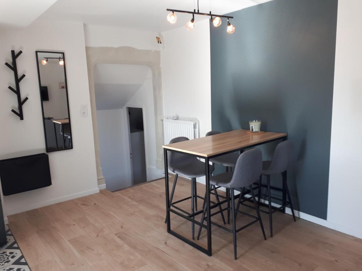 Appartement Pierres De Loire- Linge Inclus -1Er Etage La Bohalle Exterior photo